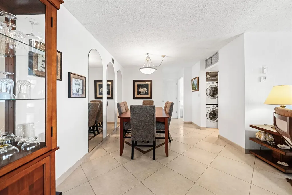 2841 N Ocean Boulevard Fort Lauderdale FL 33308