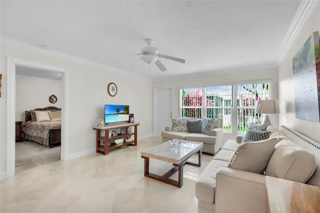 18940 Stewart Circle Boca Raton FL 33496