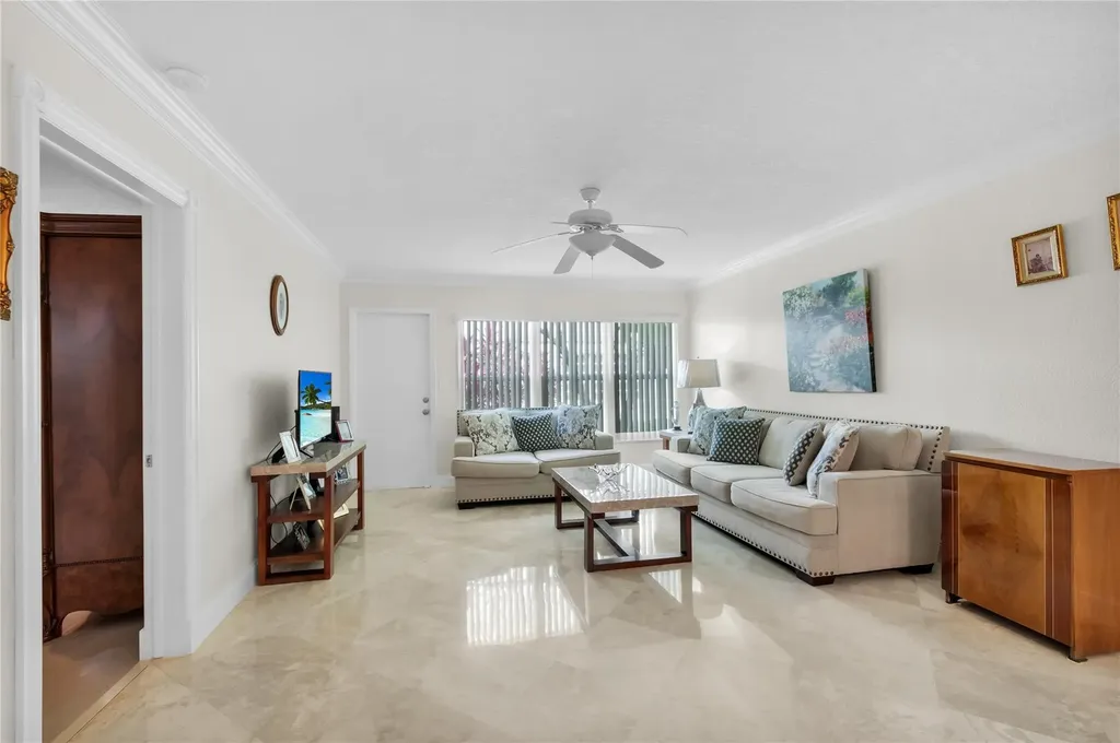 18940 Stewart Circle Boca Raton FL 33496