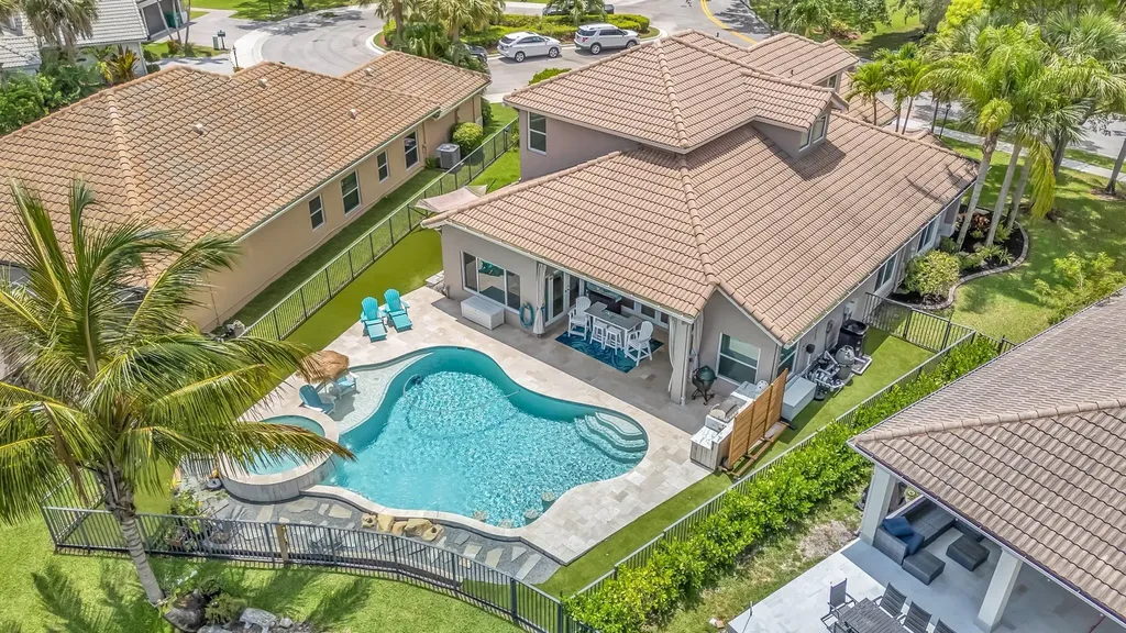10869 NW 62nd Court Parkland FL 33076