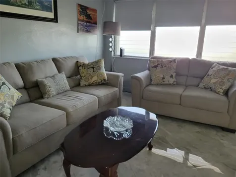 800 SW 11th Avenue Hallandale Beach FL 33009