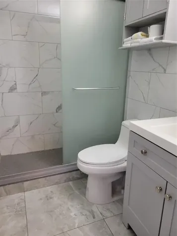 800 SW 11th Avenue Hallandale Beach FL 33009