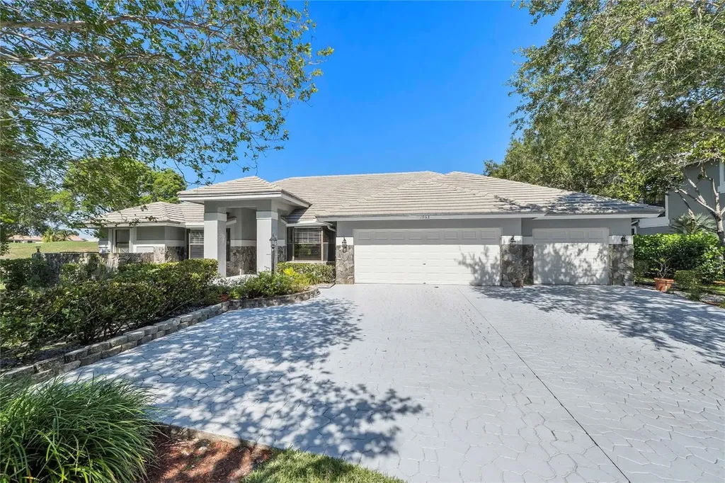 1963 Hartford Way Coral Springs FL 33071