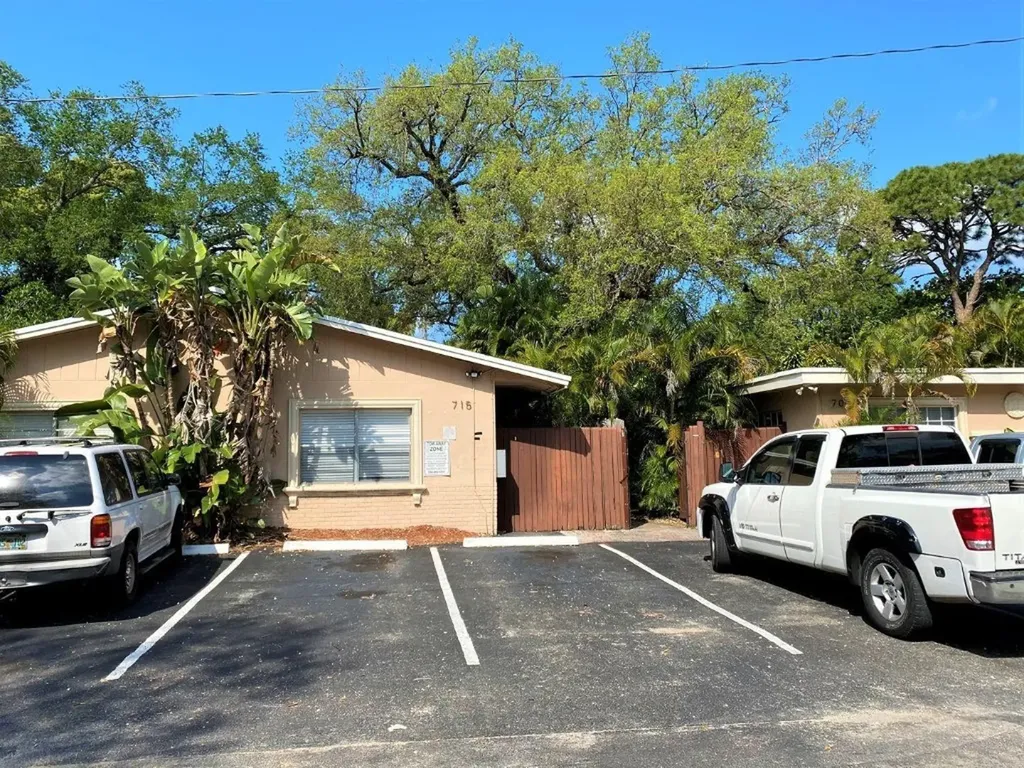 715 SW 14th Avenue Fort Lauderdale FL 33312