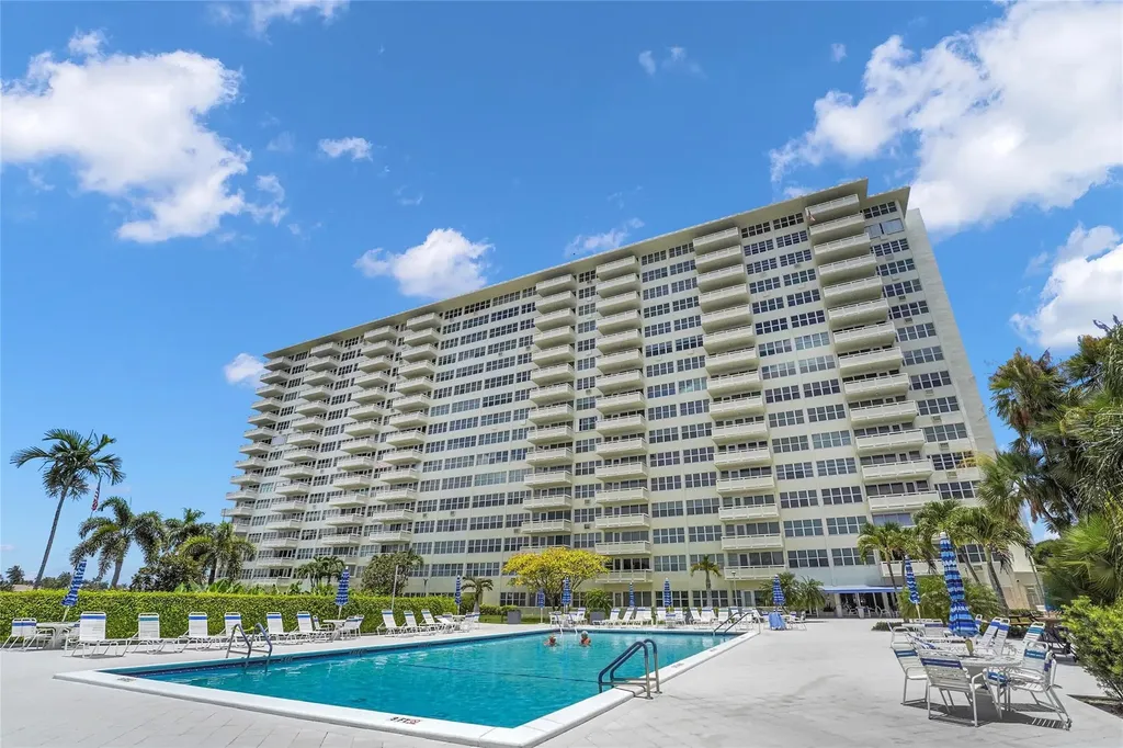 3200 NE 36th Street Fort Lauderdale FL 33308
