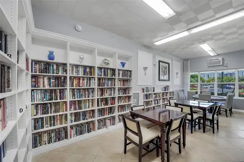 3200 NE 36th Street Fort Lauderdale FL 33308