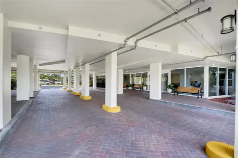 3200 NE 36th Street Fort Lauderdale FL 33308