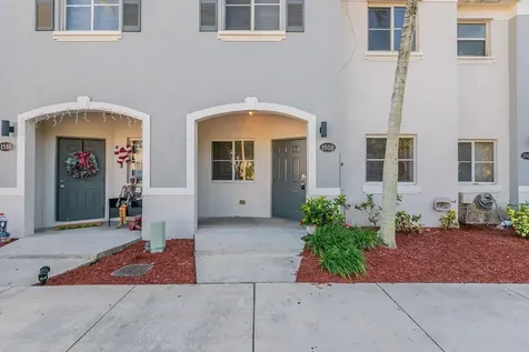 1508 SE 31st Court Homestead FL 33035