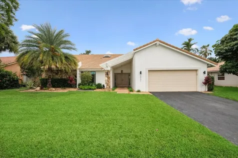 9931 NW 11th Street Plantation FL 33322