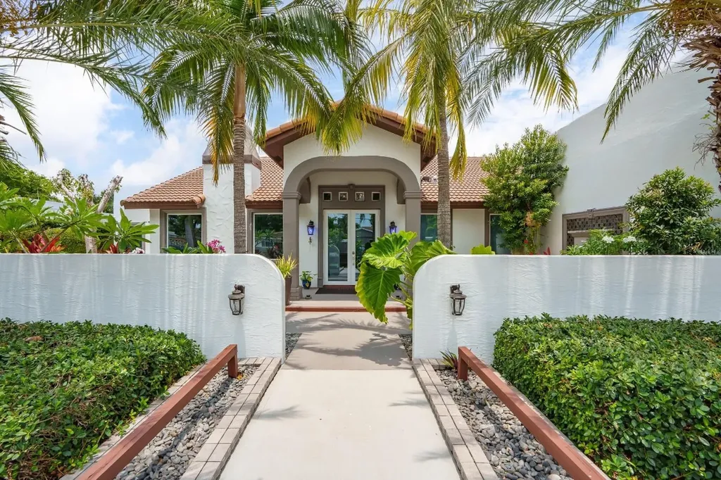 611 NE 20th Street Wilton Manors FL 33305