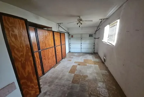 4290 NW 41st Terrace Lauderdale Lakes FL 33319
