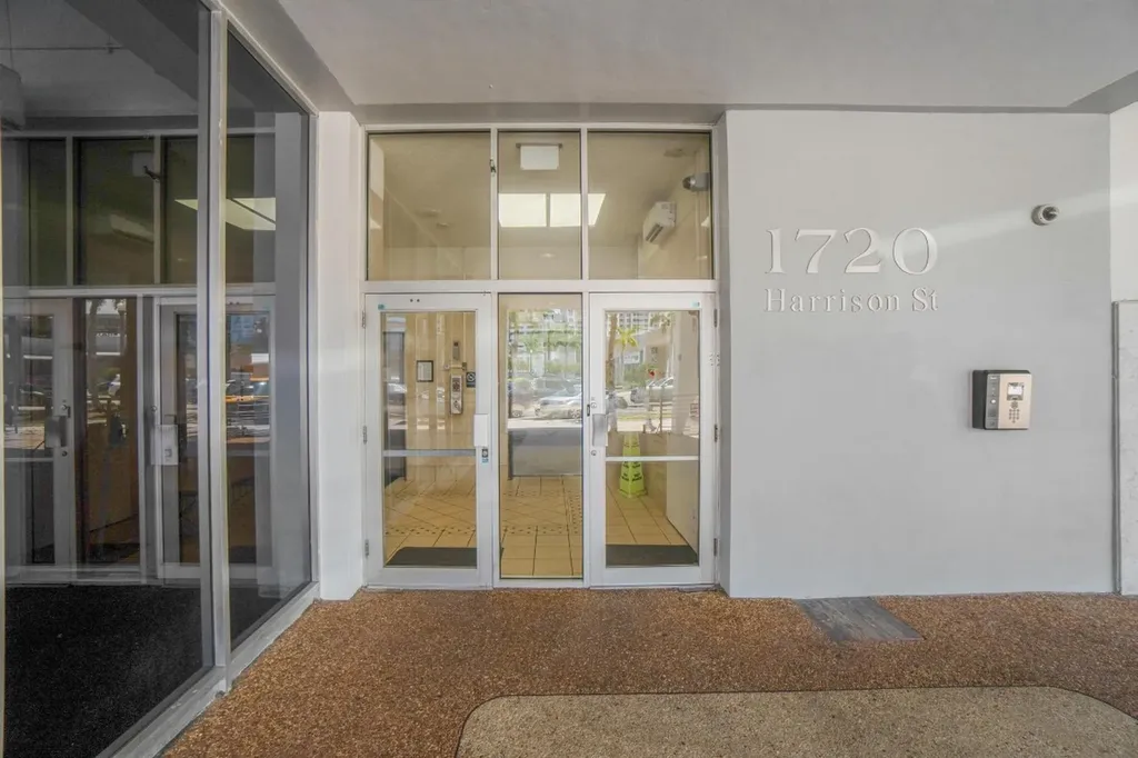1720 E Harrison Street Hollywood FL 33020