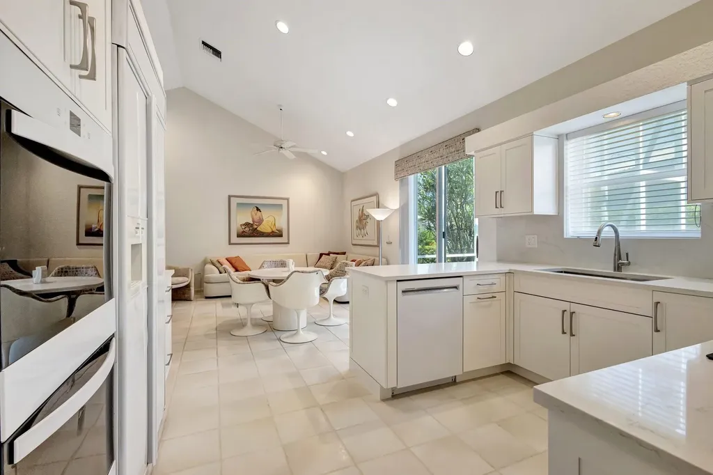 11917 Fountainside Circle Boynton Beach FL 33437