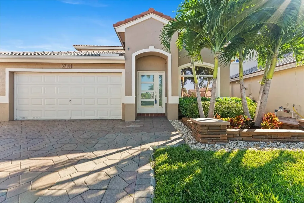 3710 Woodfield Court Coconut Creek FL 33073