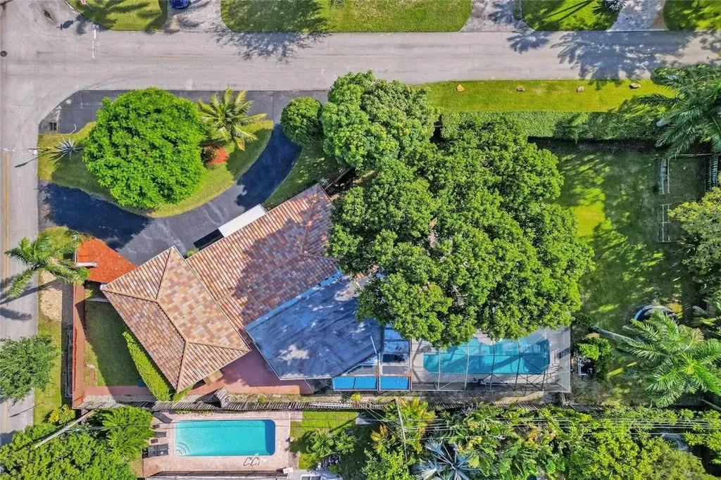 601 NW 22nd Street Wilton Manors FL 33311