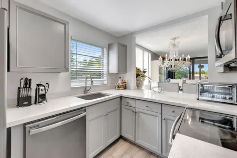 5860 NW 64th Avenue Tamarac FL 33319