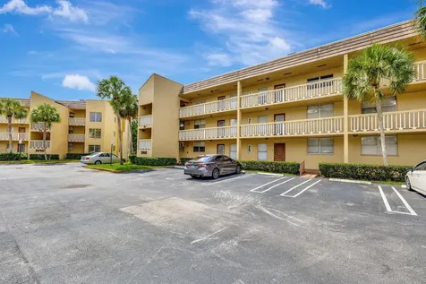 5860 NW 64th Avenue Tamarac FL 33319