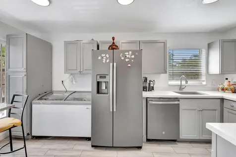 5860 NW 64th Avenue Tamarac FL 33319
