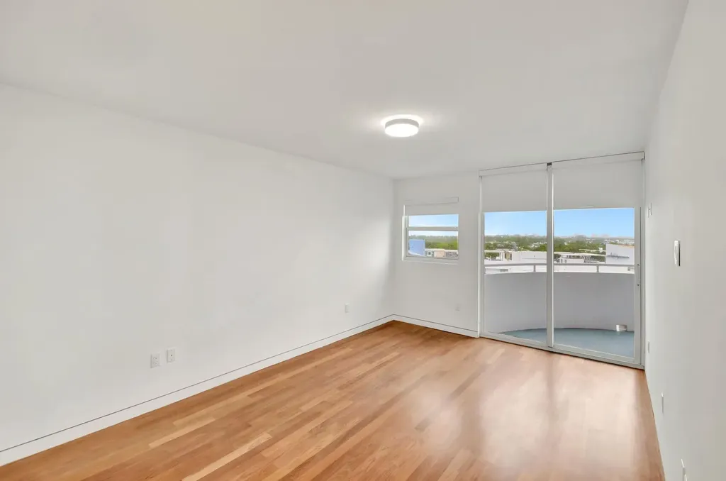 6301 Collins Avenue Miami Beach FL 33141