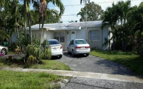 4841 NW 19th Court Lauderhill FL 33313