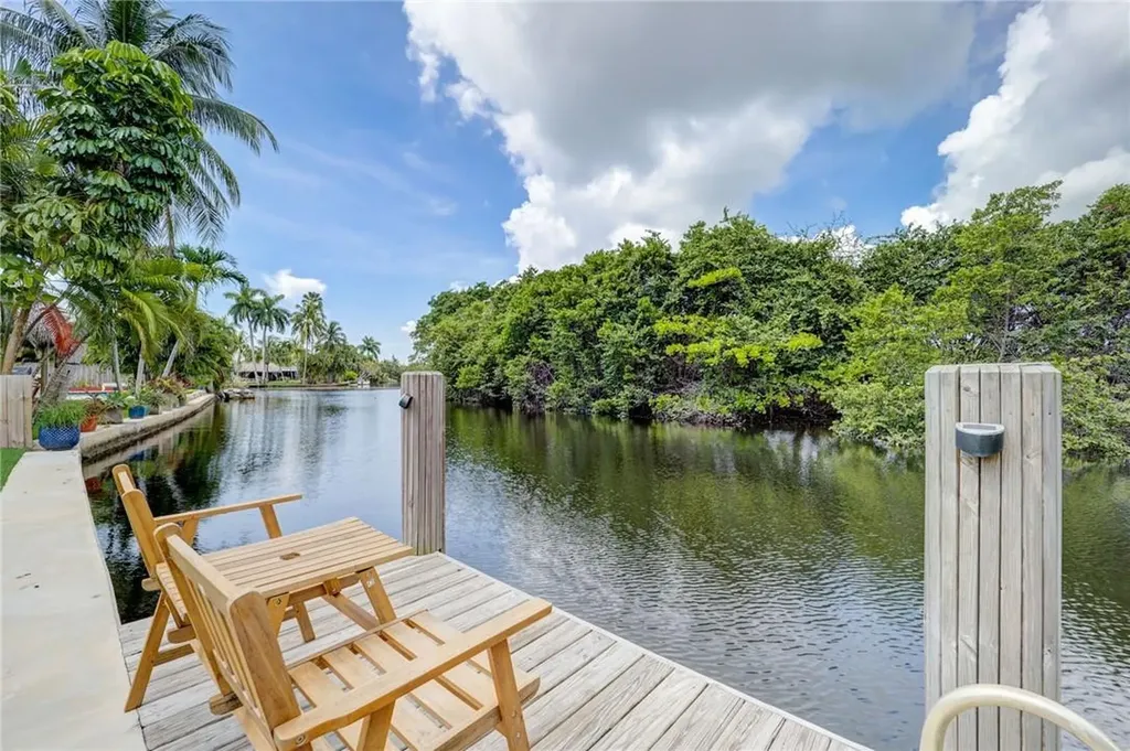 50 NE 30th Court Wilton Manors FL 33334
