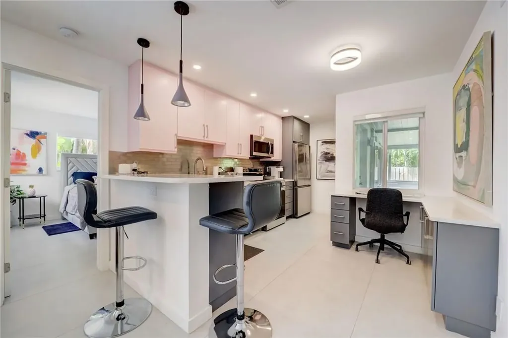 50 NE 30th Court Wilton Manors FL 33334