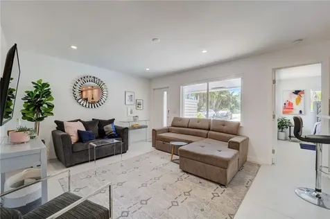 50 NE 30th Court Wilton Manors FL 33334