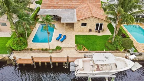 2651 NE 4th Street Pompano Beach FL 33062