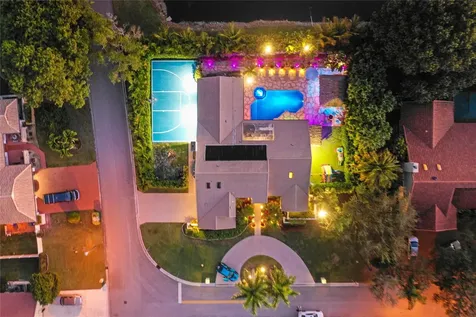 8250 NW 49th Manor Coral Springs FL 33067