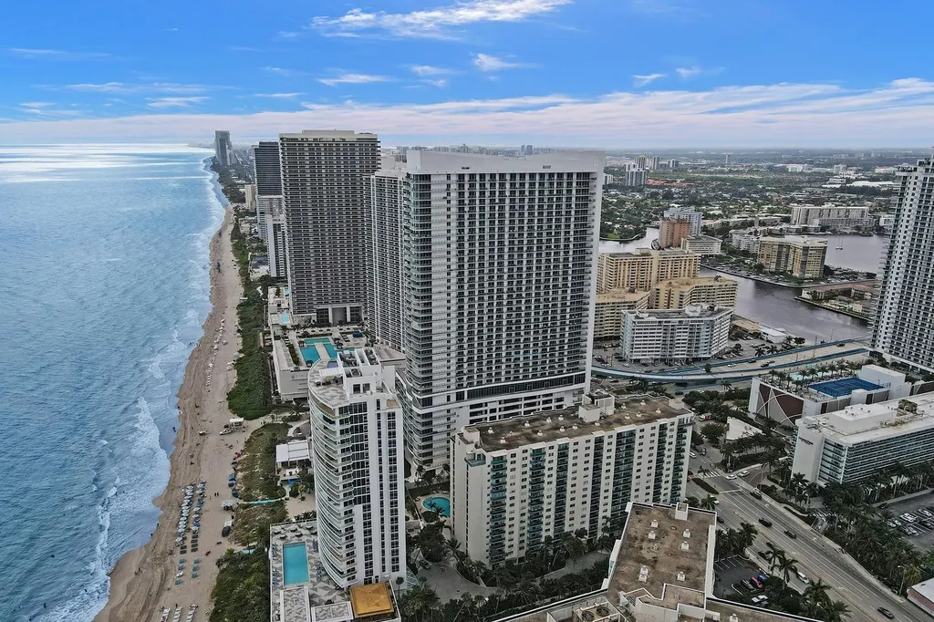 4001 S Ocean Drive Hollywood FL 33019