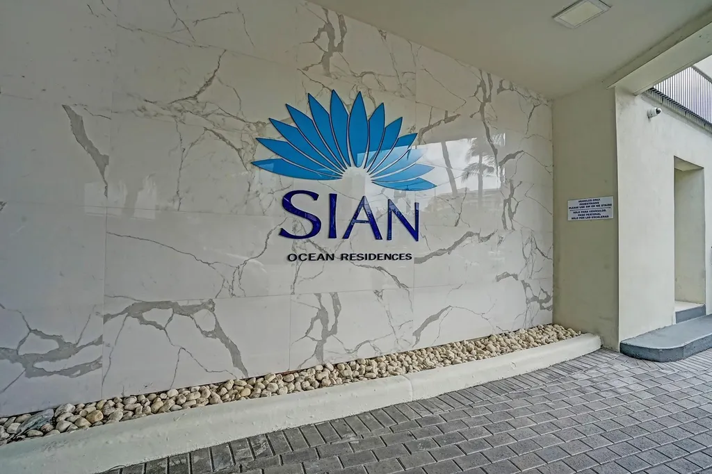 4001 S Ocean Drive Hollywood FL 33019