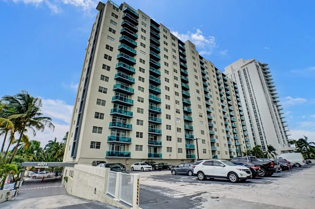 4001 S Ocean Drive Hollywood FL 33019