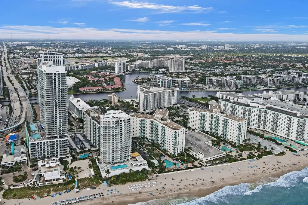 4001 S Ocean Drive Hollywood FL 33019