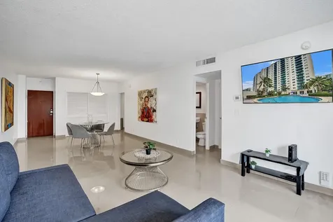 4001 S Ocean Drive Hollywood FL 33019