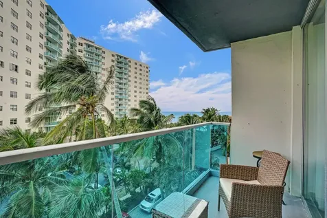 4001 S Ocean Drive Hollywood FL 33019