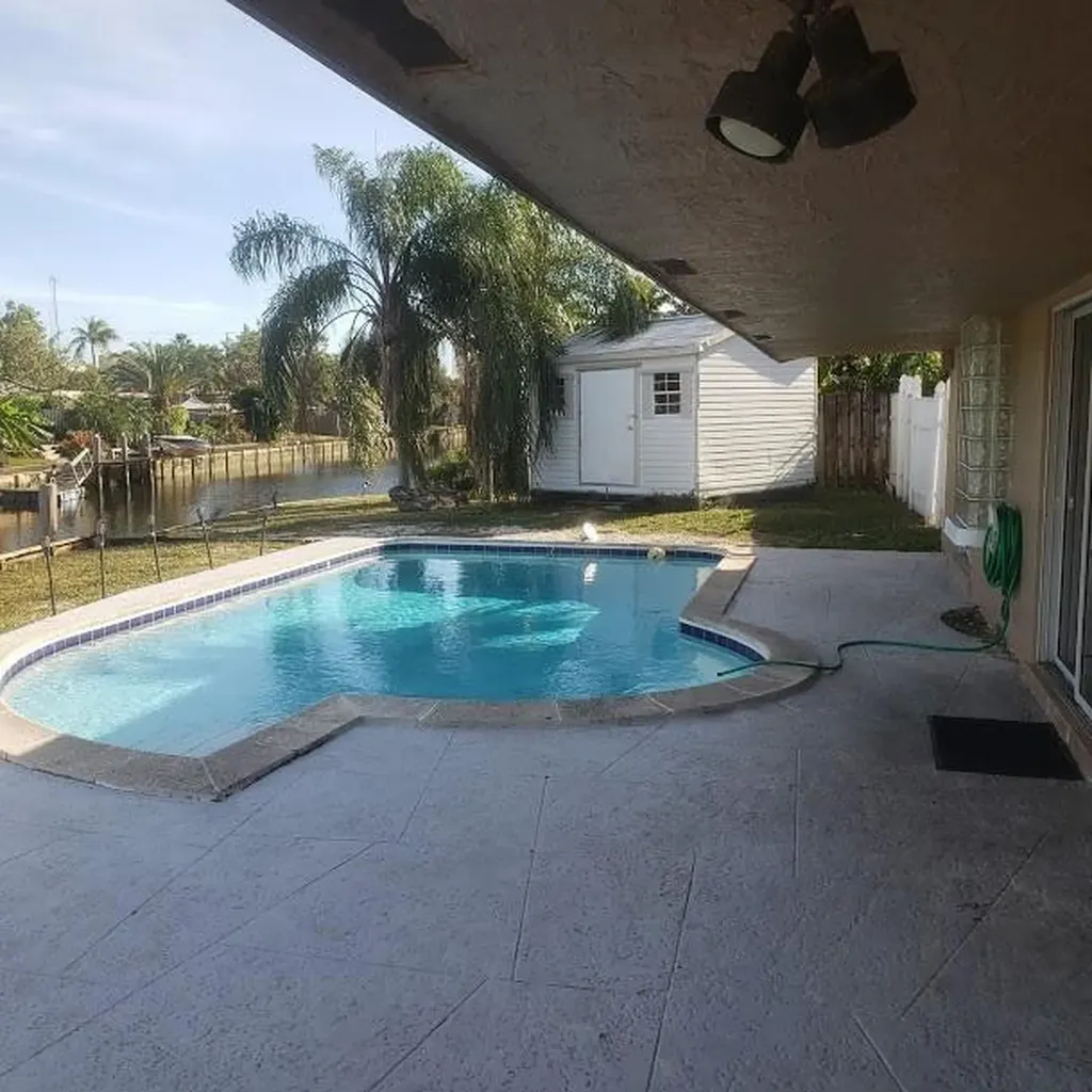 1820 NW 33rd Street Oakland Park FL 33309