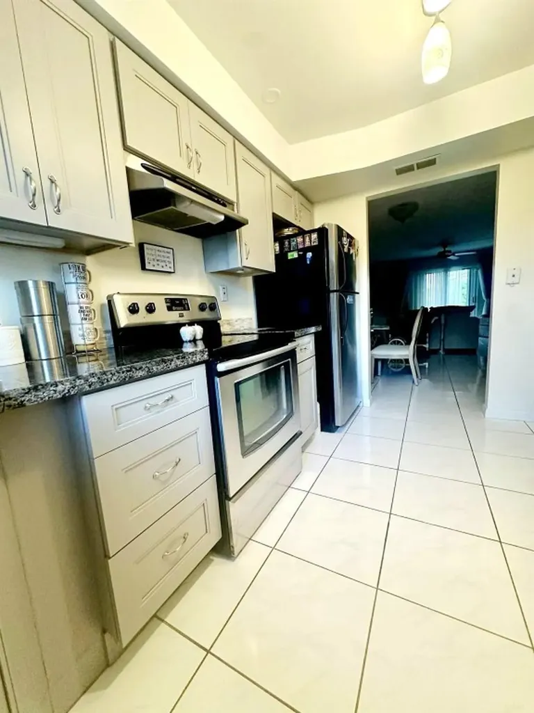 3475 Broken Woods Drive Coral Springs FL 33065