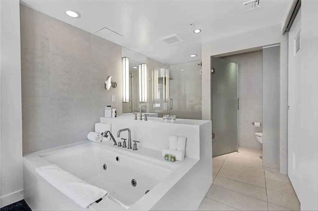 3101 Bayshore Drive Fort Lauderdale FL 33304