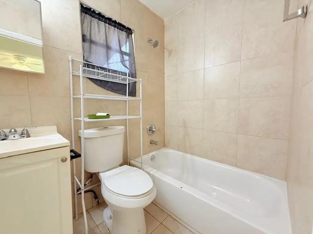 2625 NW 68th Avenue Sunrise FL 33313