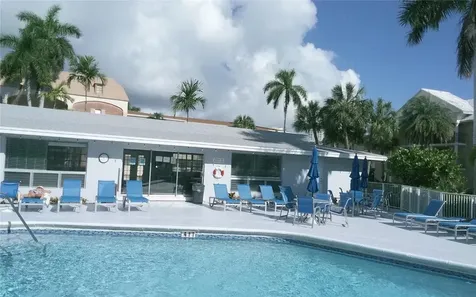 465 Paradise Isle Boulevard Hallandale Beach FL 33009