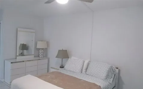 465 Paradise Isle Boulevard Hallandale Beach FL 33009