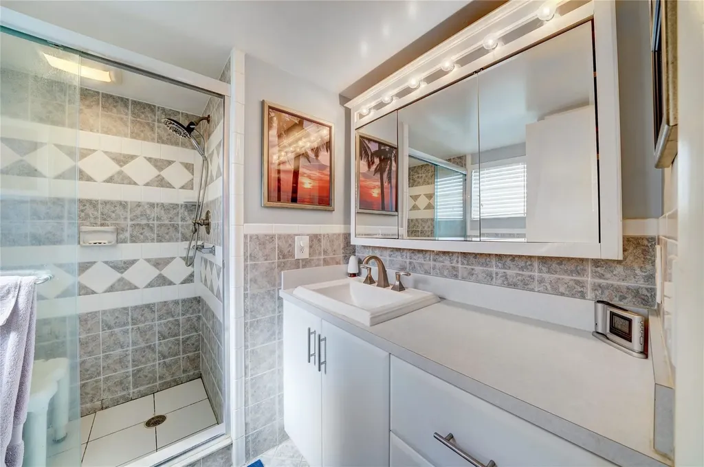 9440 Sunrise Lakes Boulevard Sunrise FL 33322