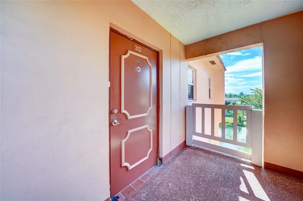 9440 Sunrise Lakes Boulevard Sunrise FL 33322