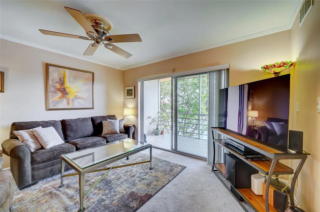 9440 Sunrise Lakes Boulevard Sunrise FL 33322
