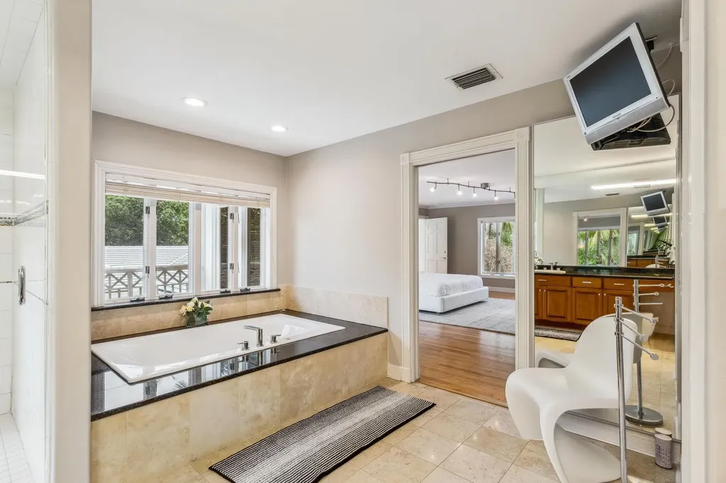 3301 NE 16th Street Fort Lauderdale FL 33304