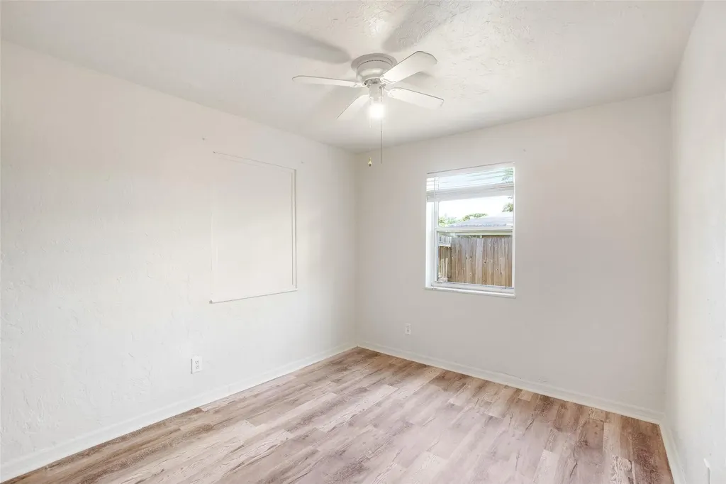 140 SE Serenata Court Port St Lucie FL 34983