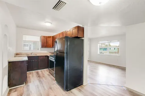 140 SE Serenata Court Port St Lucie FL 34983