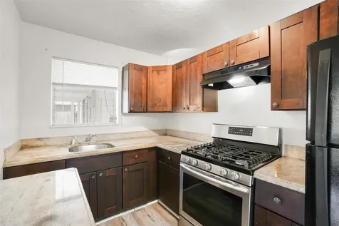 140 SE Serenata Court Port St Lucie FL 34983