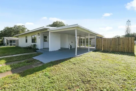 140 SE Serenata Court Port St Lucie FL 34983