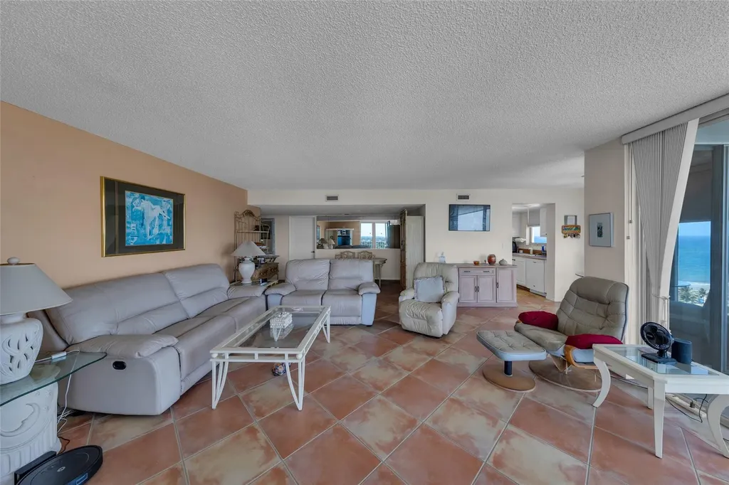 1010 S Ocean Boulevard Pompano Beach FL 33062